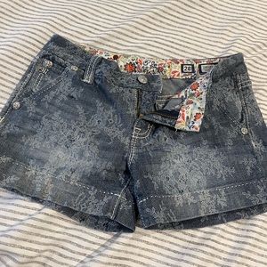 Miss Me shorts